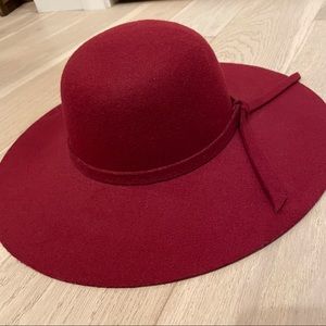 ⭐️Burgundy Wide Brim Hat⭐️
